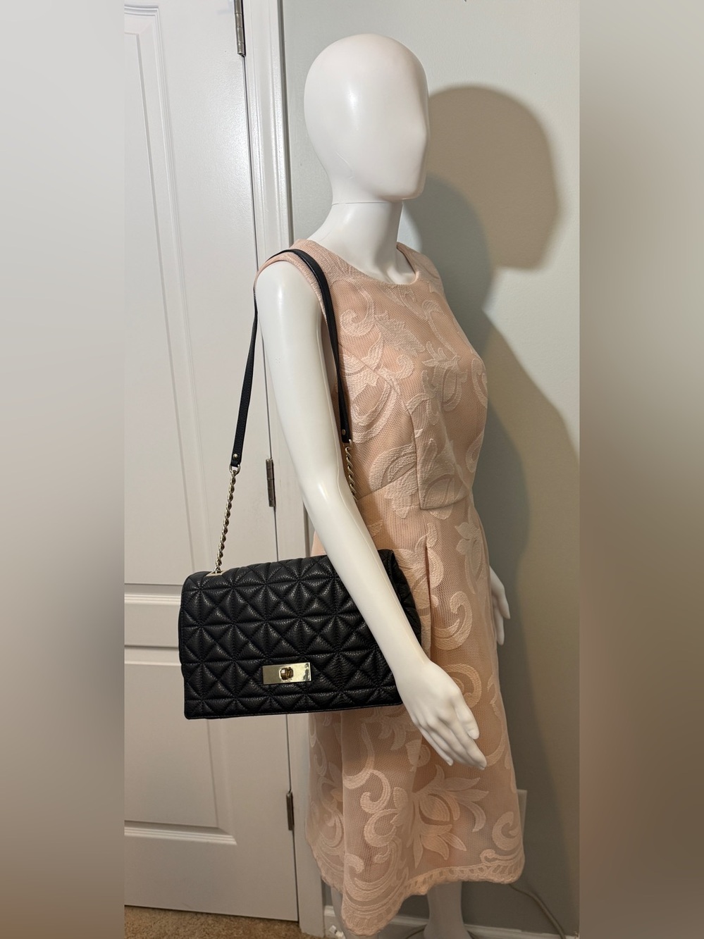 kate spade Delaney Black Quilted Leather Chain Shoulder Bag with Gold Hardware - Picture 3 of 16